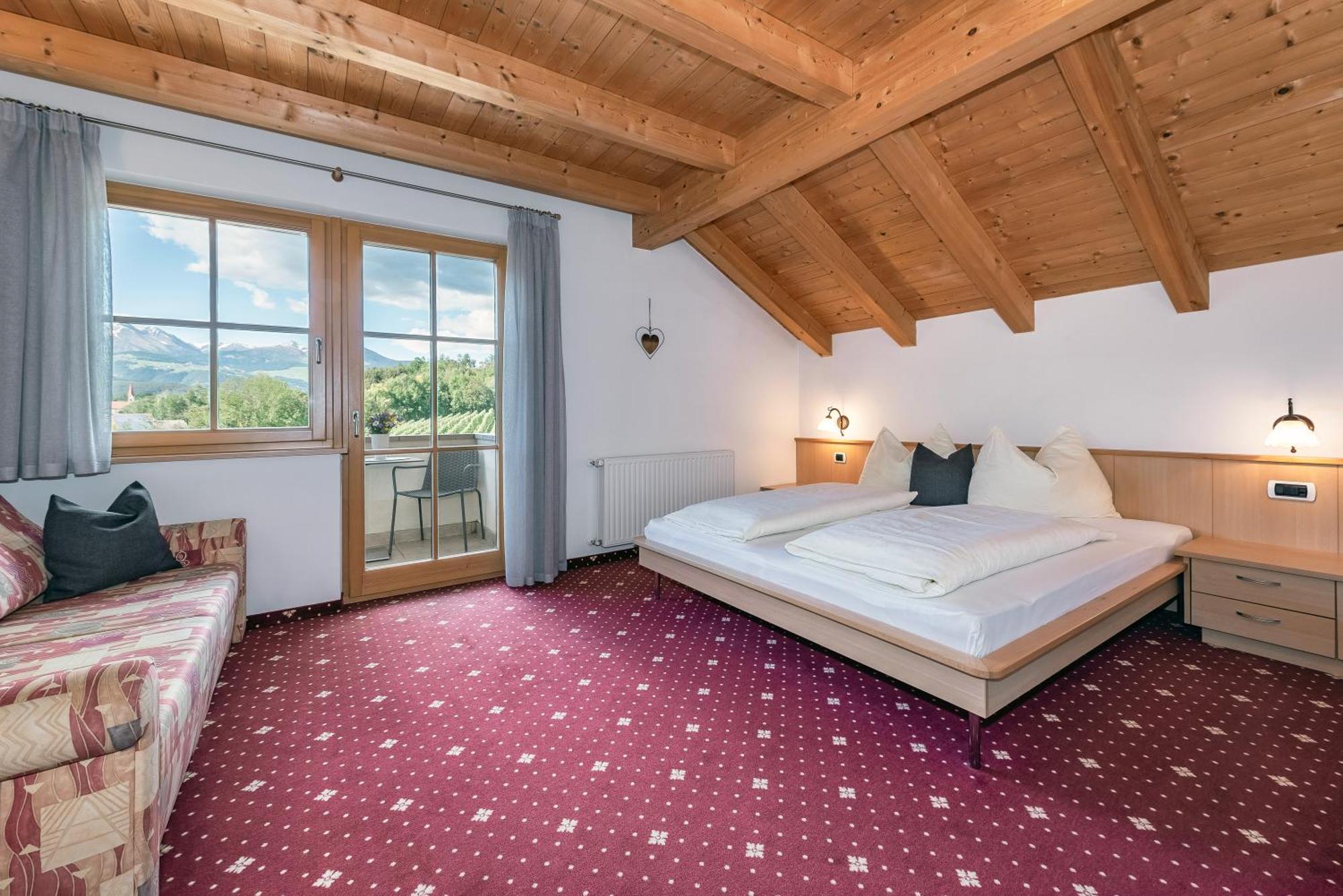Trinnerhof- Hof Chalets Und Obsthof Mit Zimmer Natz-Schabs Екстериор снимка
