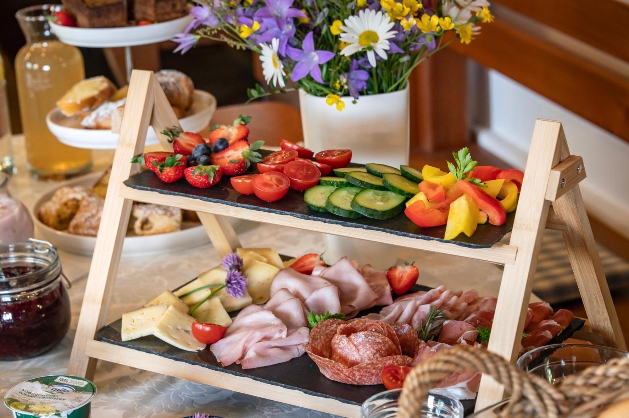 Trinnerhof- Hof Chalets Und Obsthof Mit Zimmer Natz-Schabs Екстериор снимка