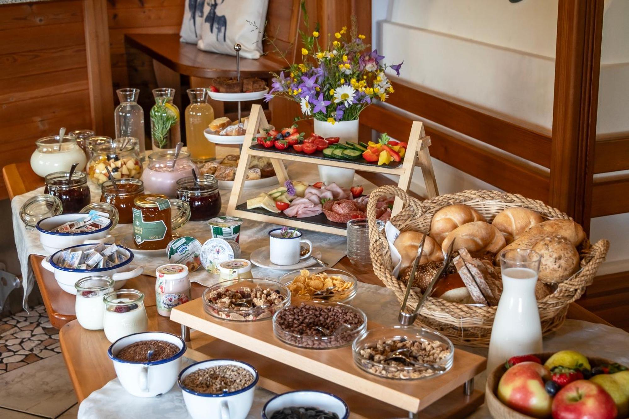 Trinnerhof- Hof Chalets Und Obsthof Mit Zimmer Natz-Schabs Екстериор снимка
