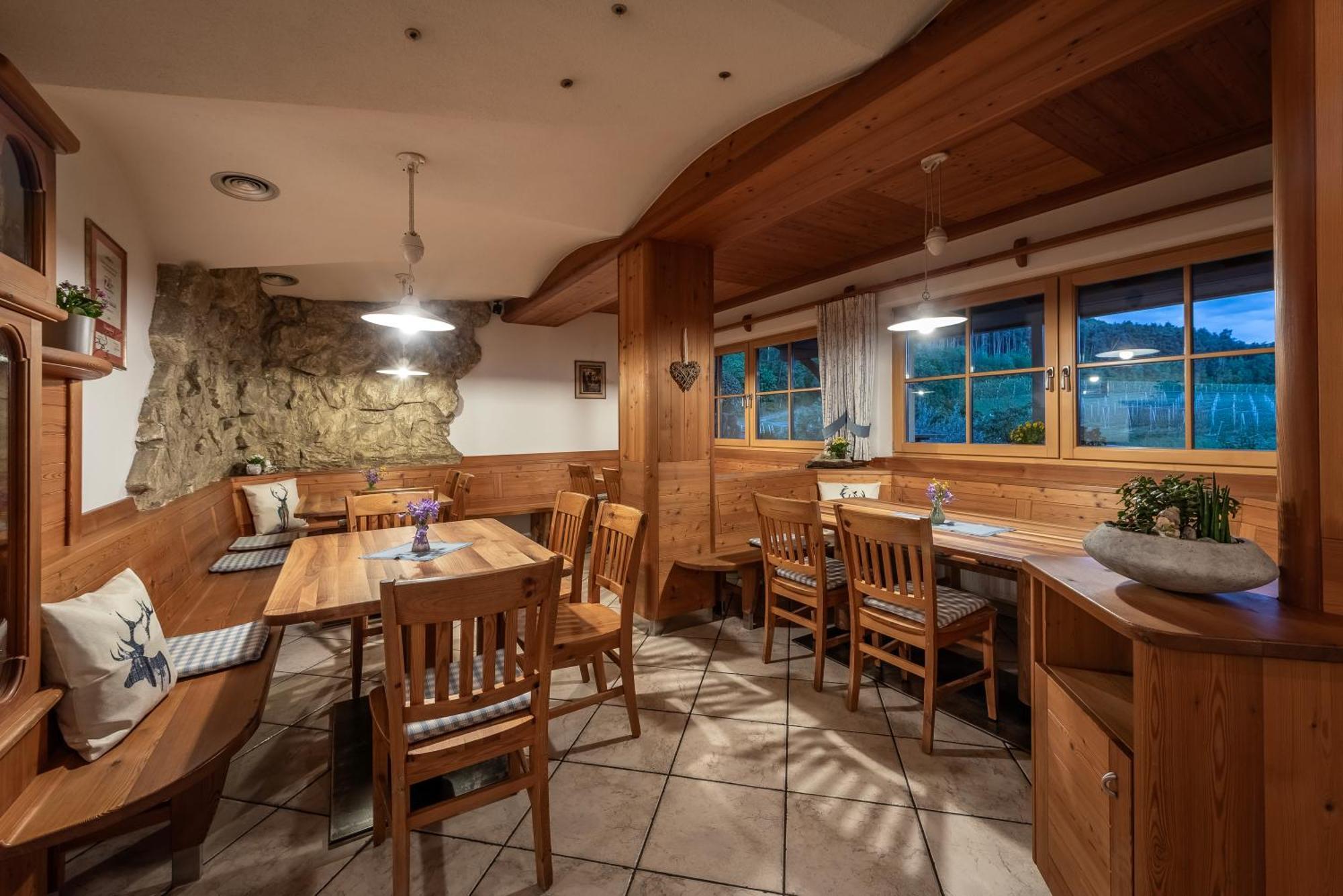 Trinnerhof- Hof Chalets Und Obsthof Mit Zimmer Natz-Schabs Екстериор снимка