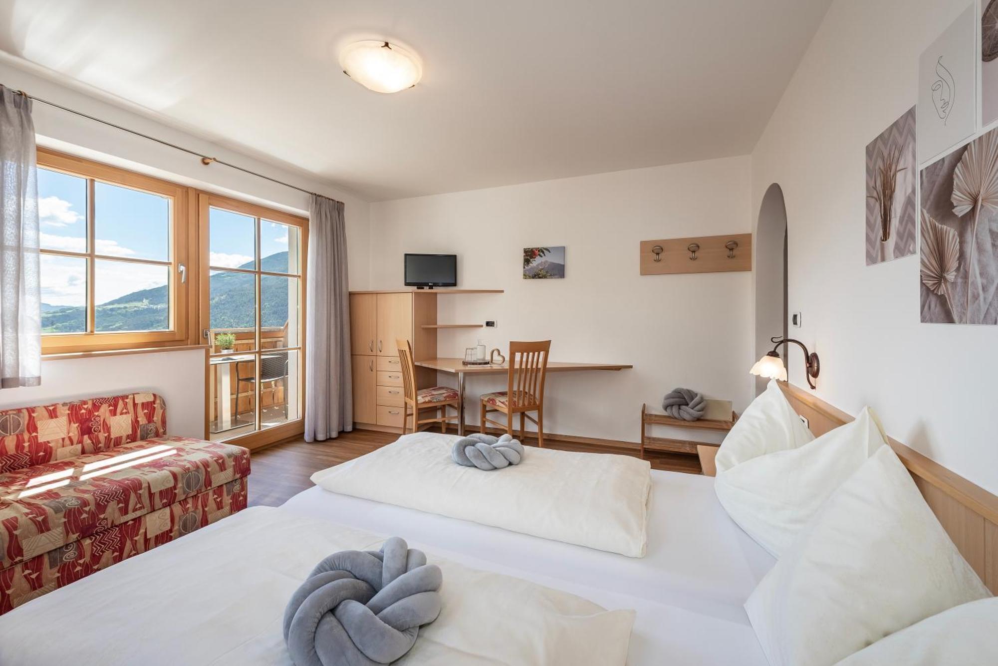 Trinnerhof- Hof Chalets Und Obsthof Mit Zimmer Natz-Schabs Екстериор снимка