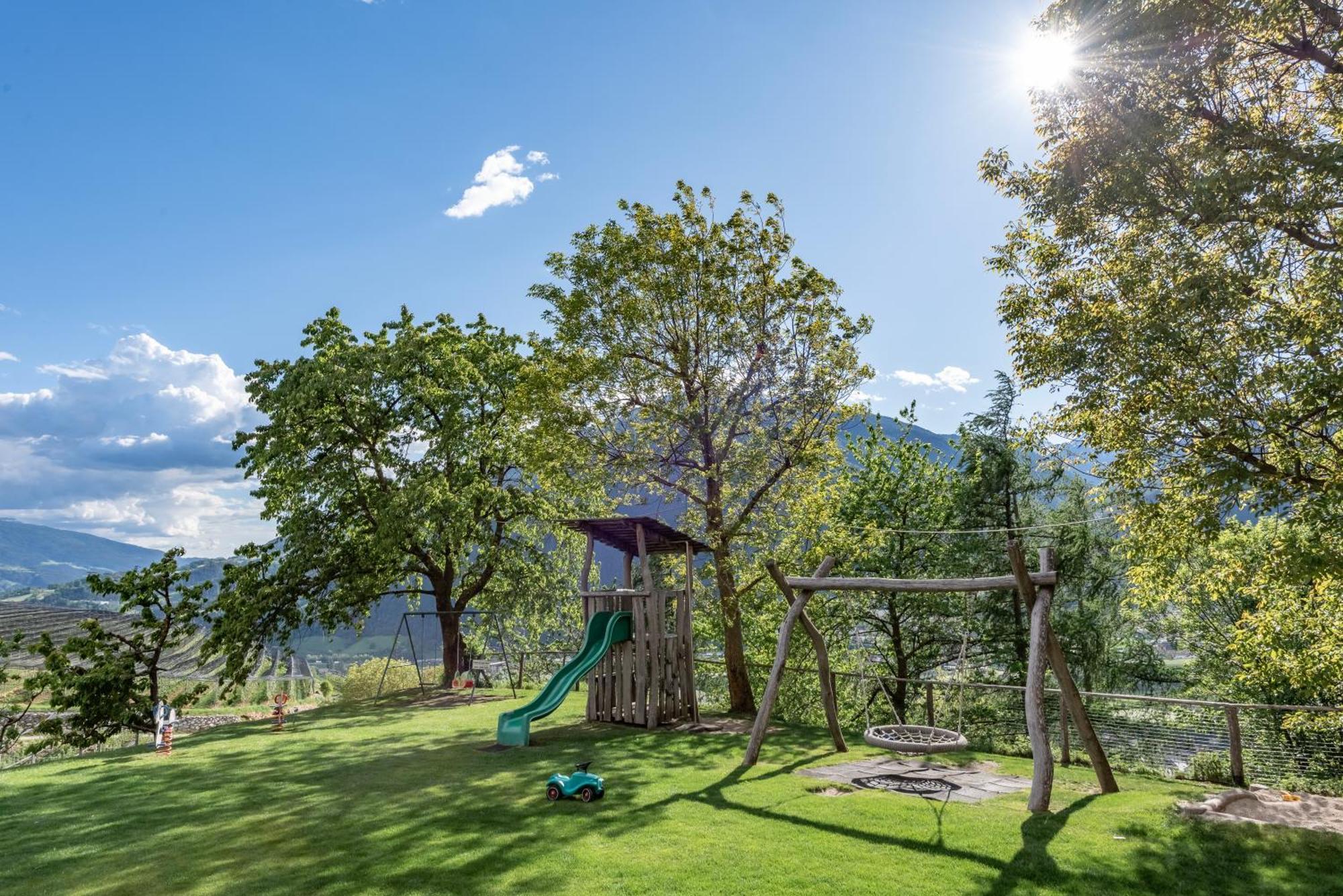 Trinnerhof- Hof Chalets Und Obsthof Mit Zimmer Natz-Schabs Екстериор снимка