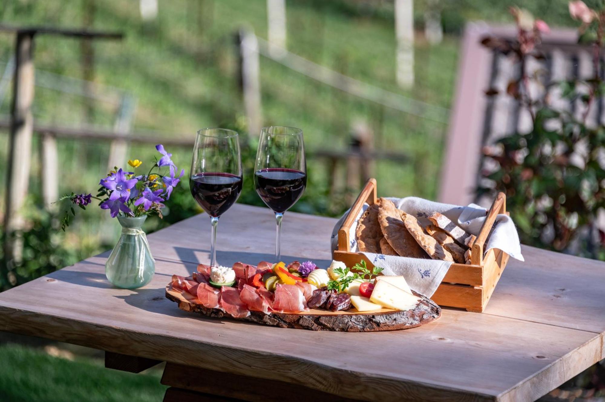 Trinnerhof- Hof Chalets Und Obsthof Mit Zimmer Natz-Schabs Екстериор снимка